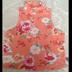 Kendal and Kylie floral crop top