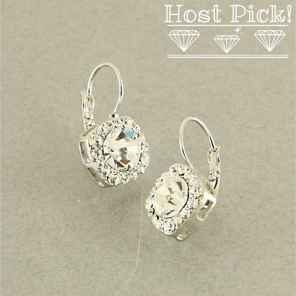Jewelry - Clear crystal rhodium tone earrings