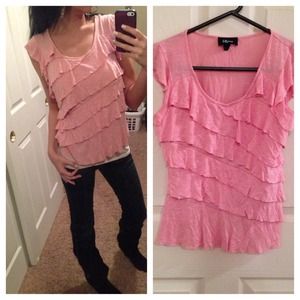 Cute light pink Kohls top 💕
