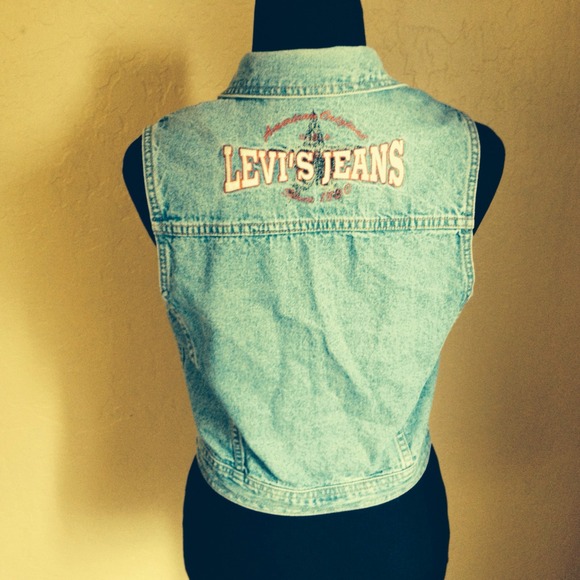 Vintage Levis Vest - Picture 2 of 4