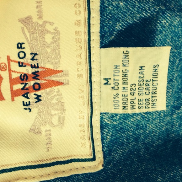 Vintage Levis Vest - Picture 4 of 4