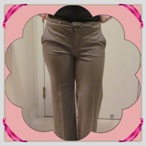 Old Navy Pants - Old Navy Professional pin striped dress pant.