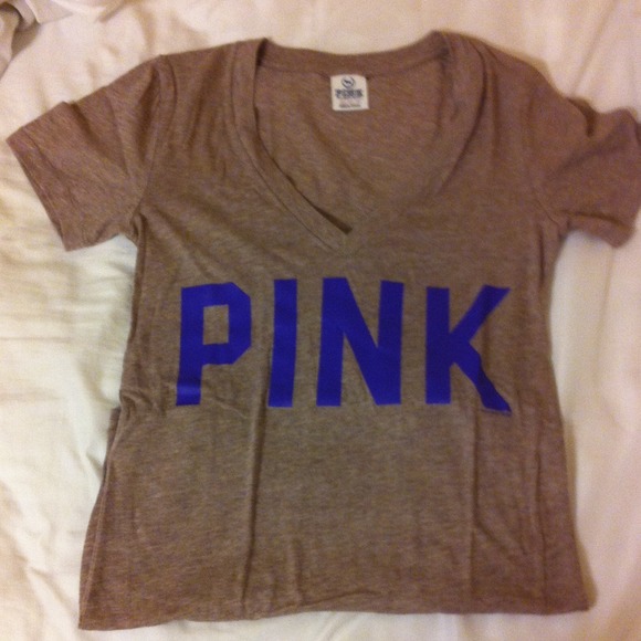 Victorias Secret PINK v-neck top