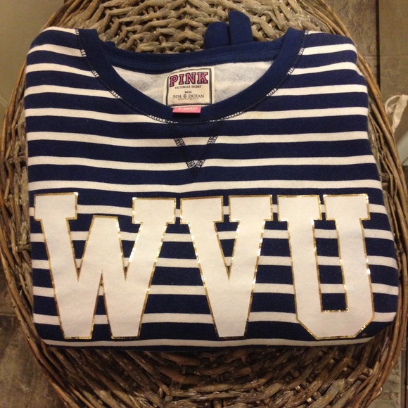 SOLD 💜VS Pink WVU Collegiate Sweater💜