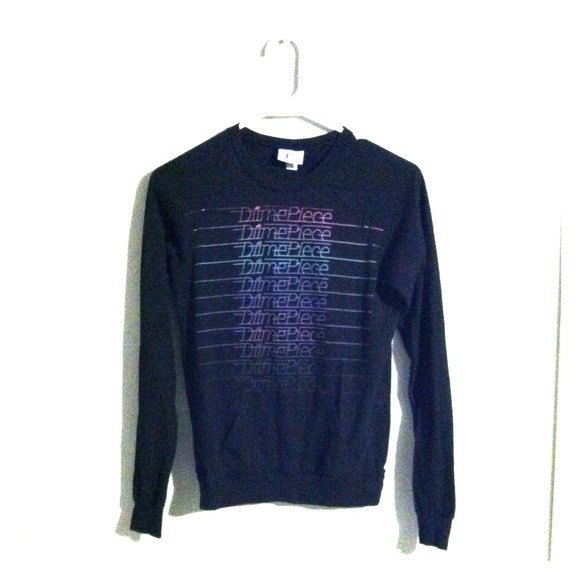 💋RARE DIMEPIECE💄raglan with pouch pocket