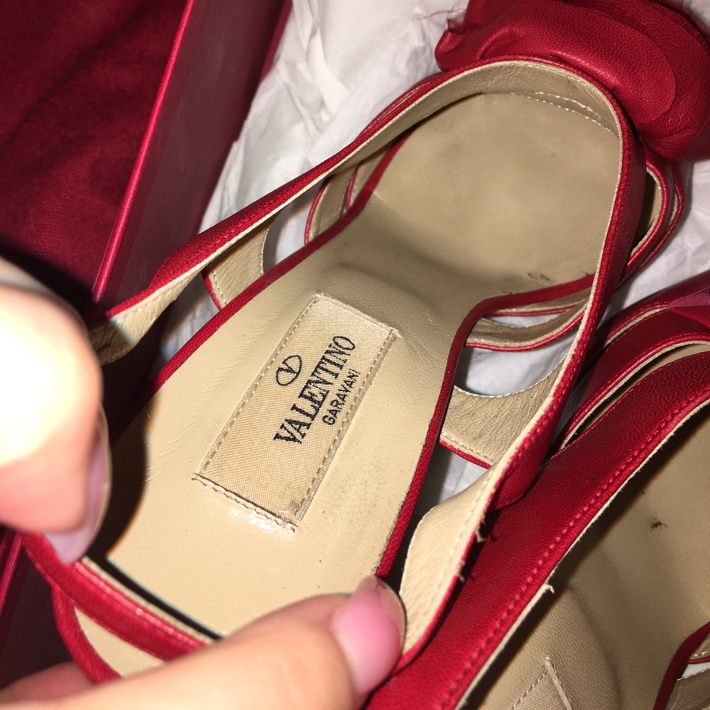 Red Leather Valentino Rose Slingback Pumps - Picture 5 of 8