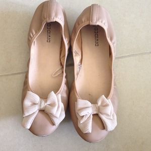 H&M nude bow flats
