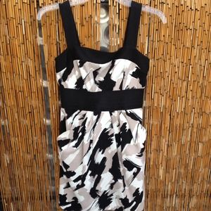 Cute dress with 2 hidden pockets