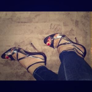 Guess Metallic Silver- Grey stilettos