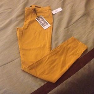 Jessica Simpson jeggings !!