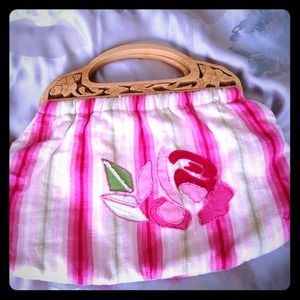 Beautiful banana republic linen clutch