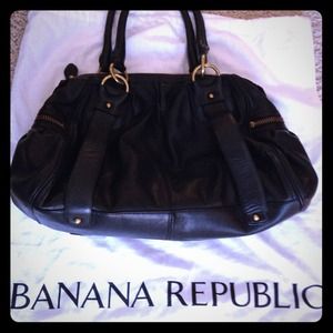 Gorgeous black leather doctor handbag