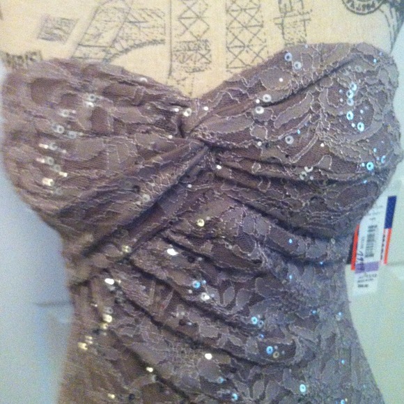 Gorgeous Lace Mini!