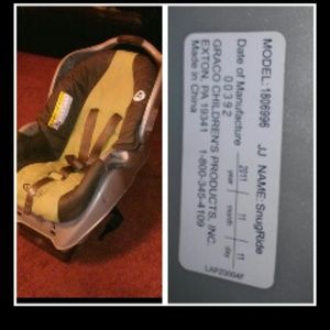 Graco travel system.