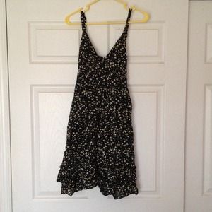 Floral print dress size M (could fit small)