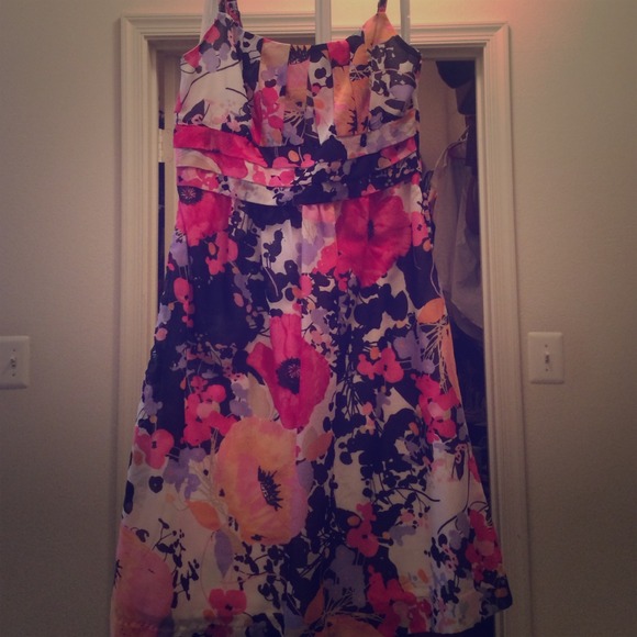 Brand new floral print dress