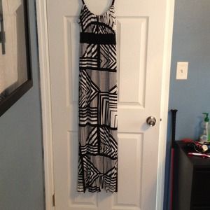 Black and white maxi dress