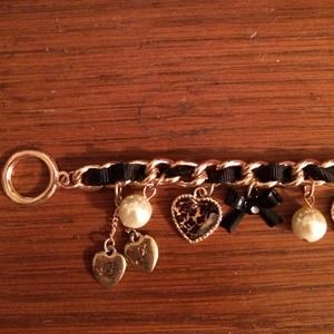 Betsy Johnson Dangle Bracelet Cheetah Print Bow