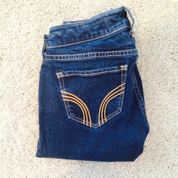 Hollister dark wash skinny jeans