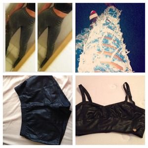 Bundle on hold for @loislane24