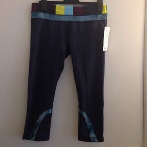 Bundle Lululemon Run inspire crop 2 -NWT