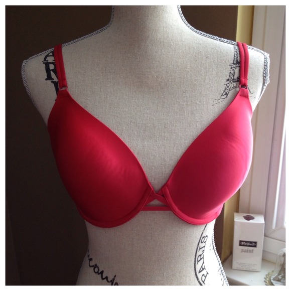 🍒🍒RESERVED for @tarakylen ONLY Victoria's Secret