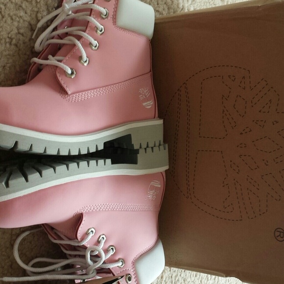Pink Timberlands SOLD - Picture 3 of 3