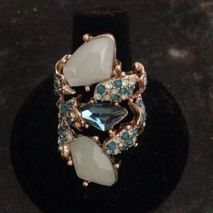 Blue stones cocktail ring. New in box