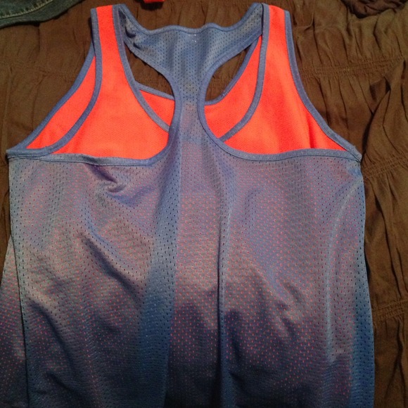 Workout tank