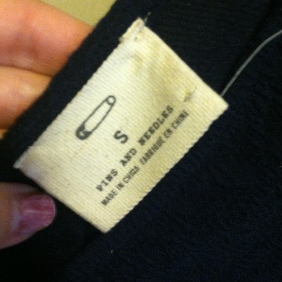 Pins & needle black & blue dress - Picture 2 of 2