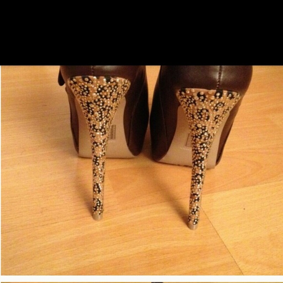 Sold♥♡♥Booties - Picture 3 of 3