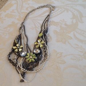 Multi-chain green and silver necklace