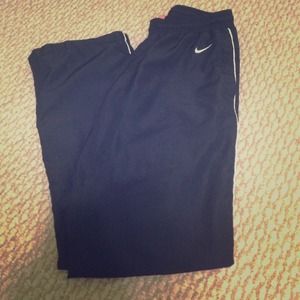 Athletic pants