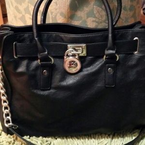 Michael Kors Bag. Last day with this price