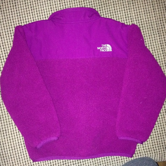 The North Face Jacket . - Picture 2 of 4