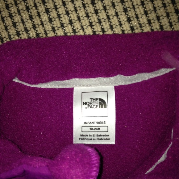 The North Face Jacket . - Picture 4 of 4