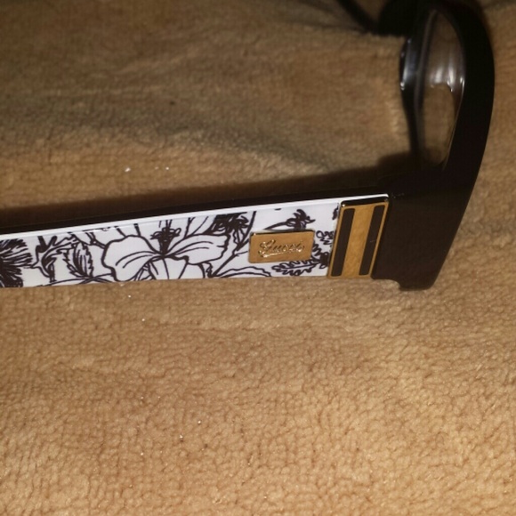 Authentic Gucci Frames. 🎉💗🎉 hold 🎉💗🎉