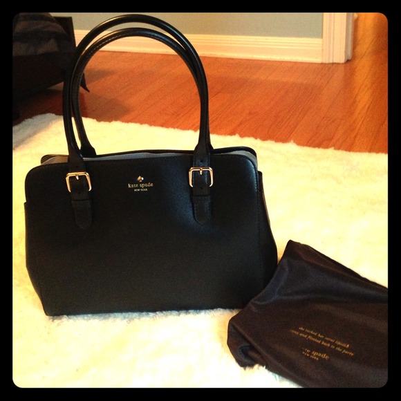 KATE SPADE BRAND NEW PURSE