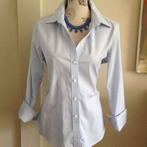 🚫SOLD🚫 in bundle Banana Republic fitted shirt