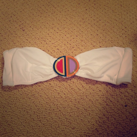 Victoria's Secret strapless bikini top size small