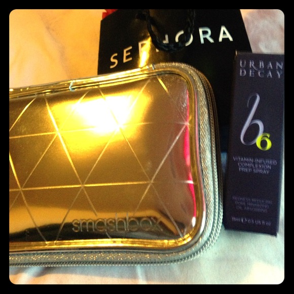 Sephora pouch and prep spray (New)