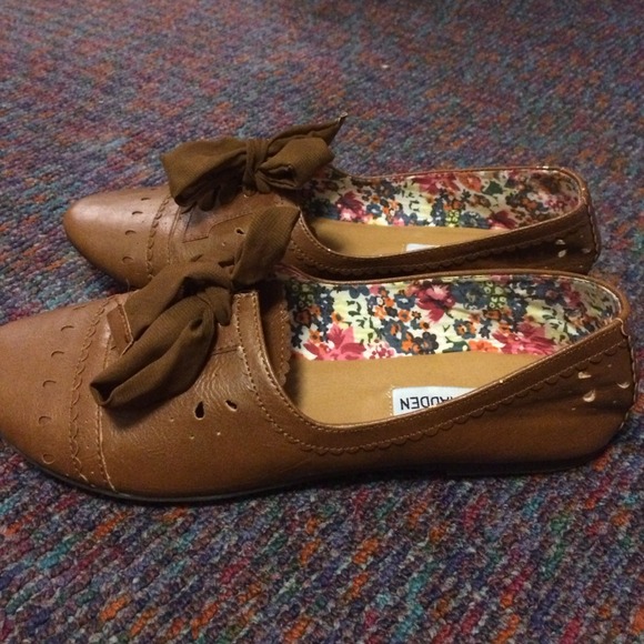 Steve Madden oxford flats (women's size 7.5) - Picture 3 of 4