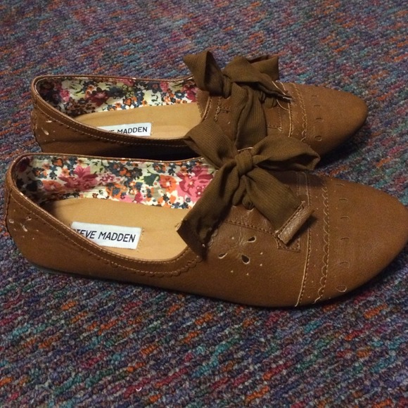 Steve Madden oxford flats (women's size 7.5) - Picture 4 of 4