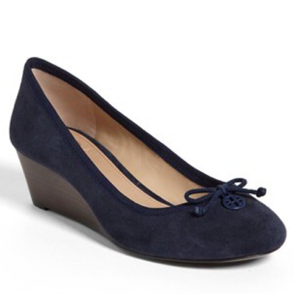 NWBox Suede Chelsea Wedge Tory Burch