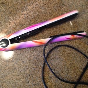 Revlon hair straightener