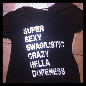 T-shirt. Only worn once!