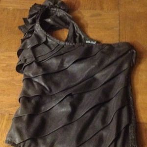 One sleeved top