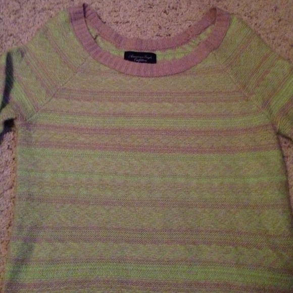 🎉HOST PICK🎉AE sweater - Picture 2 of 4