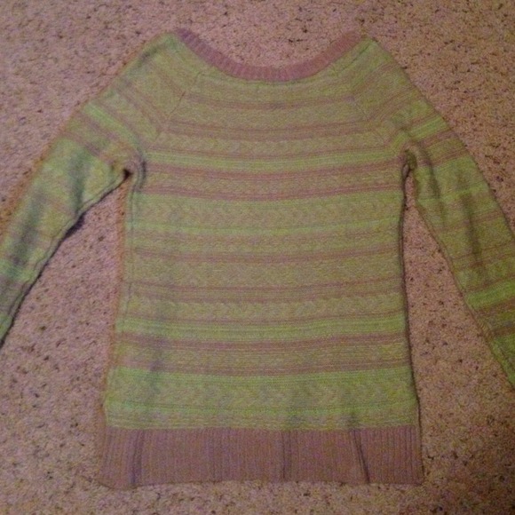 🎉HOST PICK🎉AE sweater - Picture 4 of 4