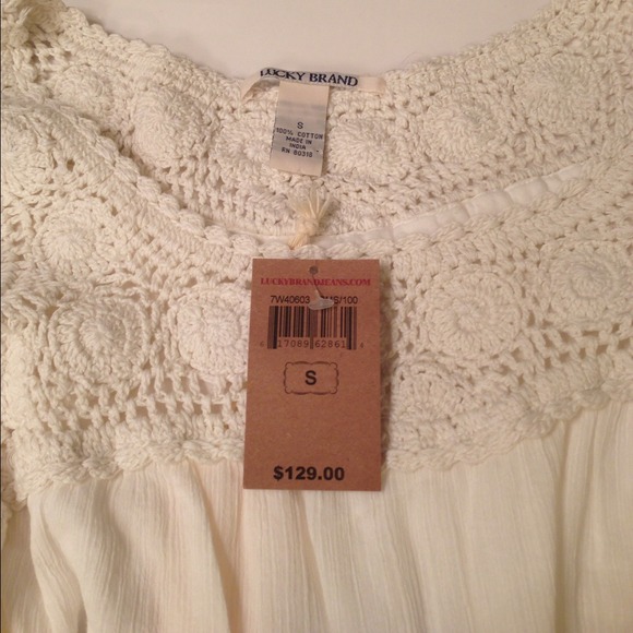 Brand new with tags Lucky Brand dress. Size small - Picture 2 of 2